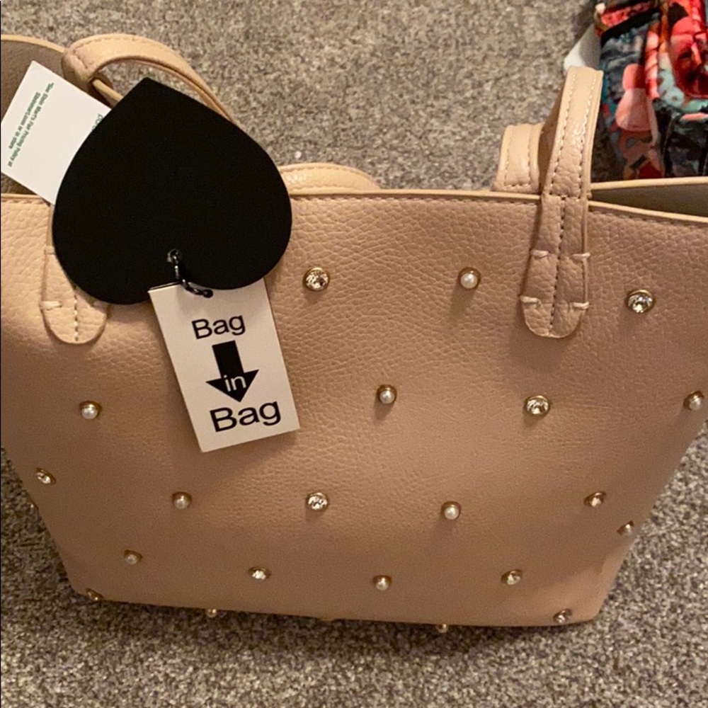 Tote